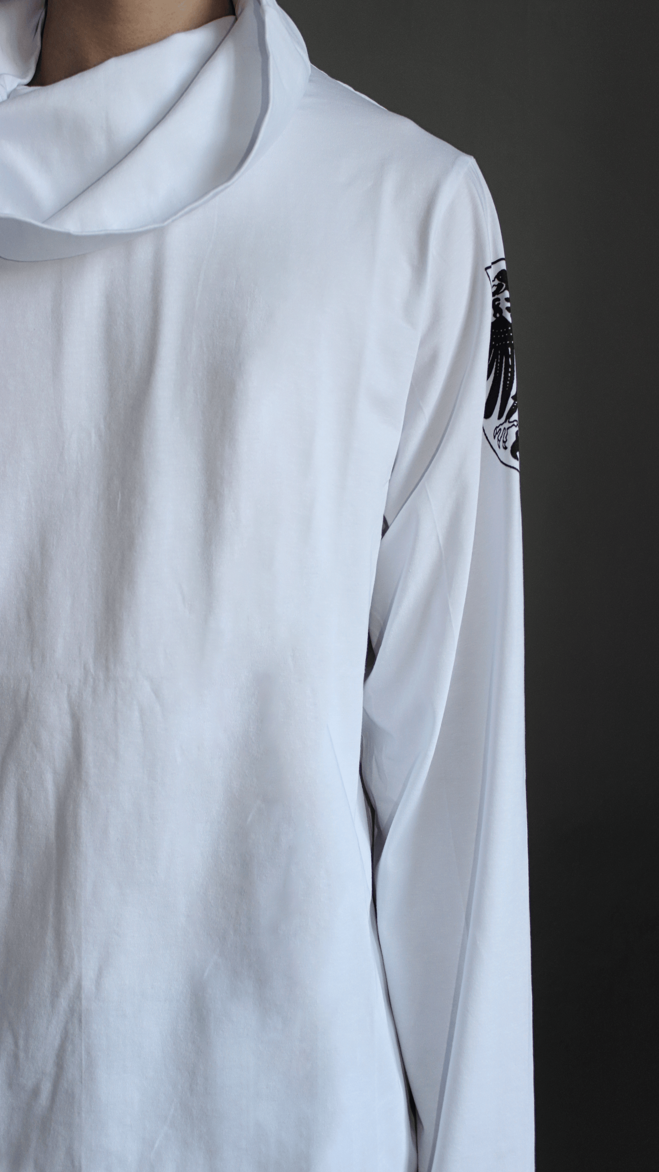 "Nuremberg" long sleeve