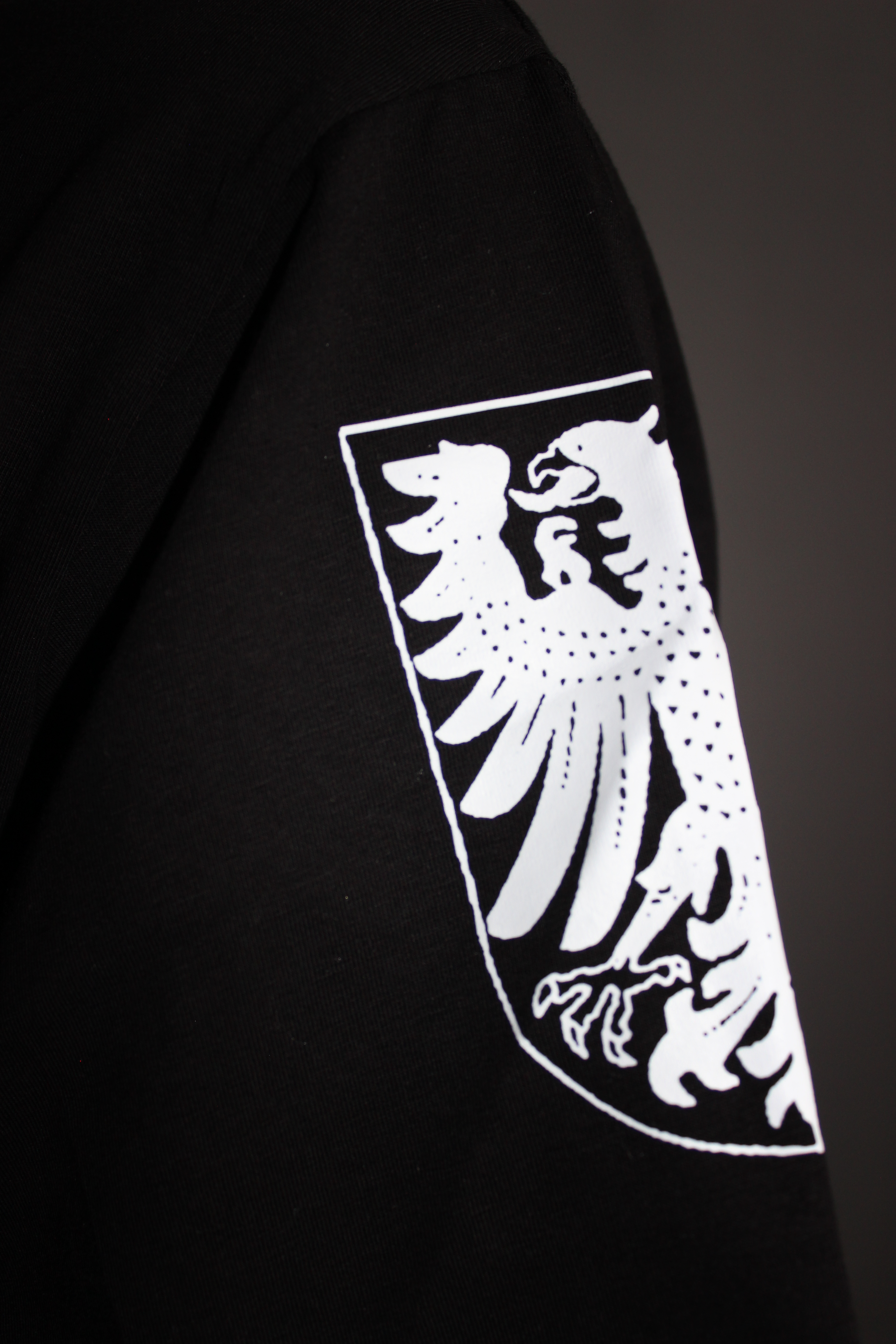 "Nuremberg" long sleeve