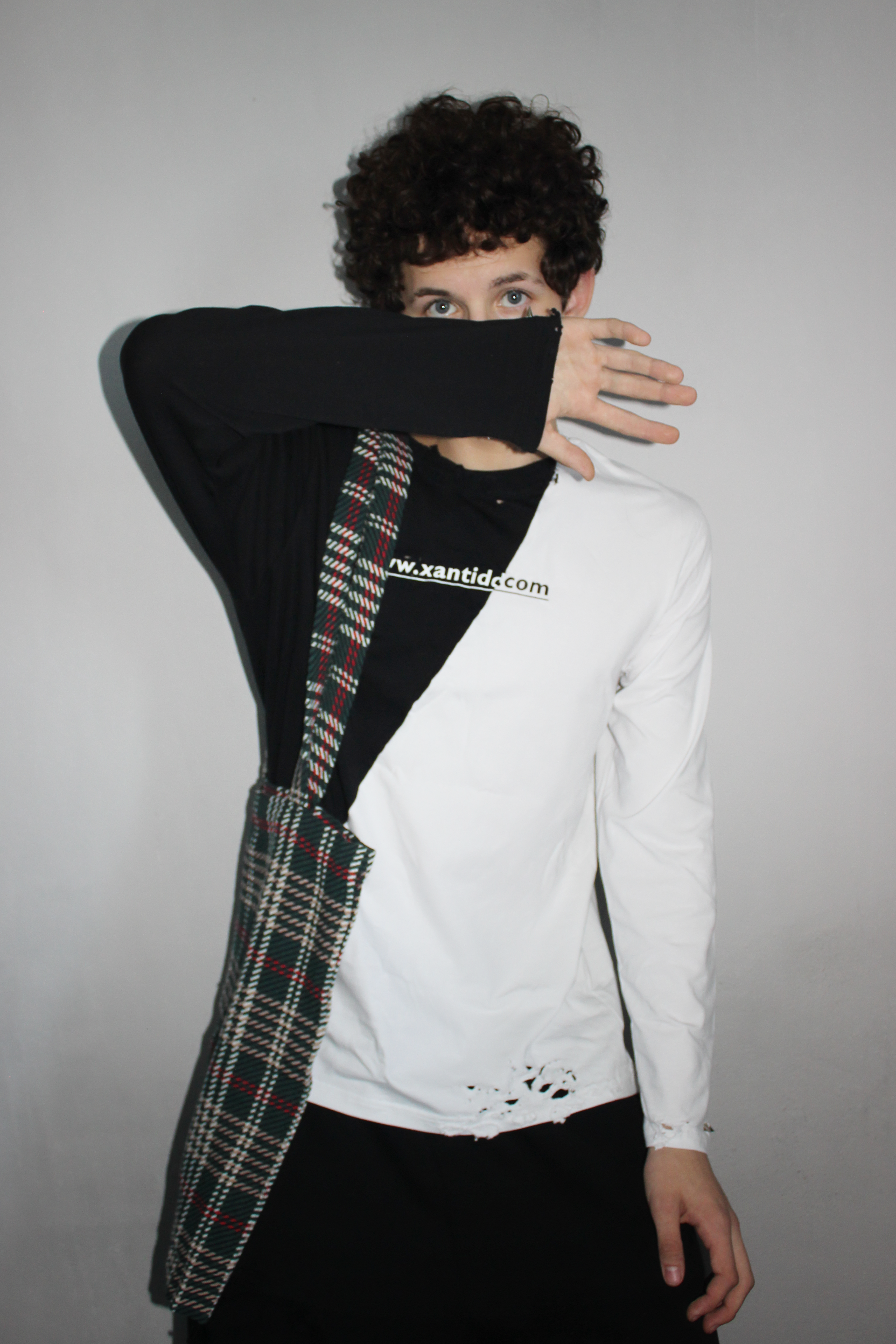 "add" Split Longsleeve