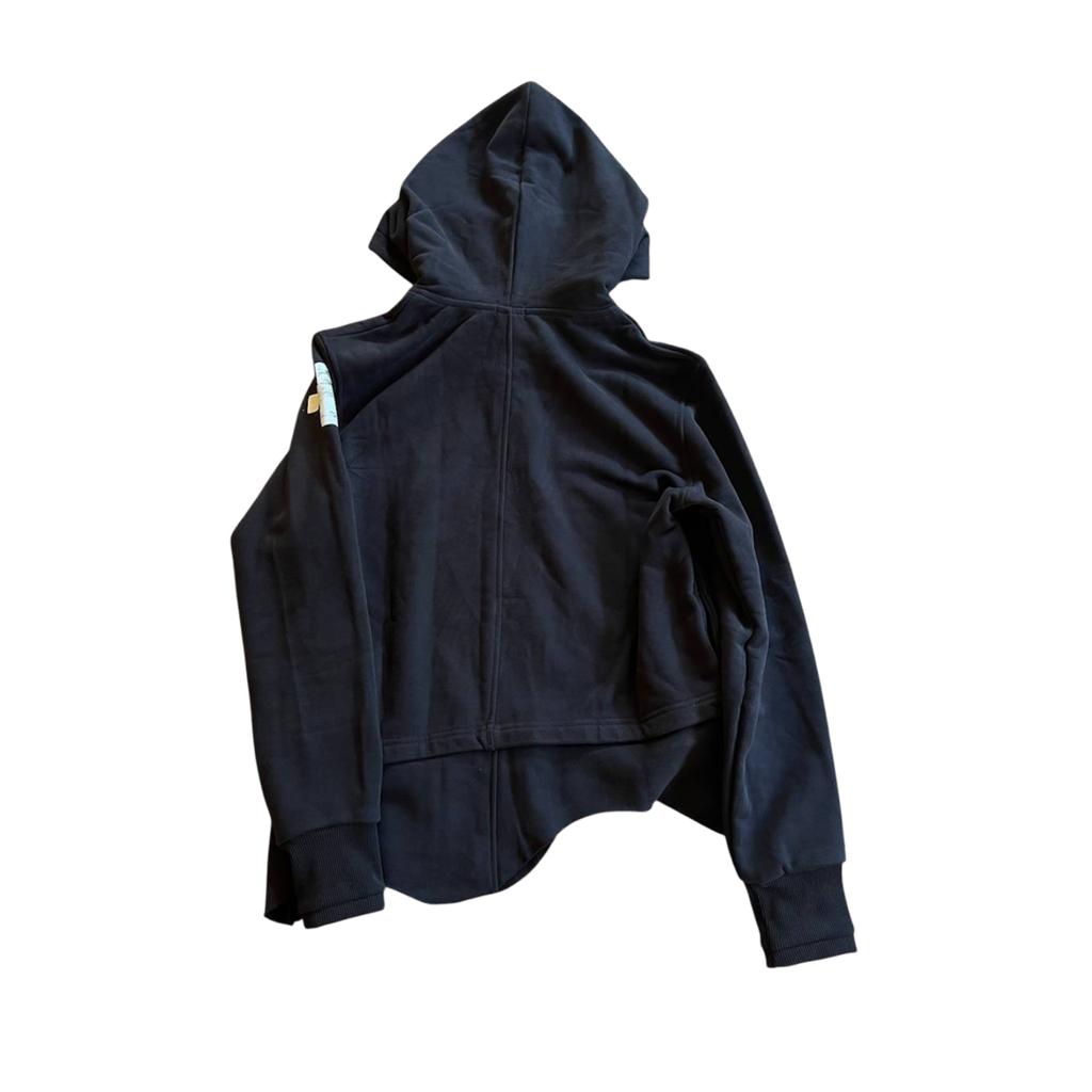 "+++" hoodie