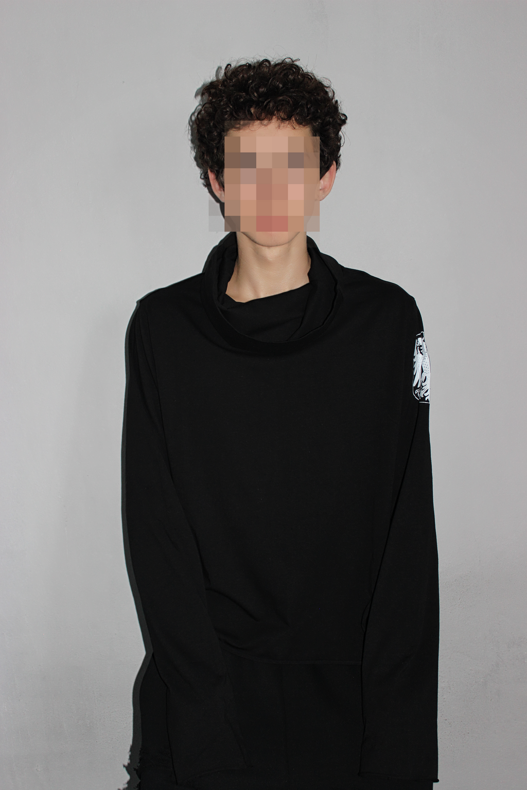 "Nuremberg" long sleeve