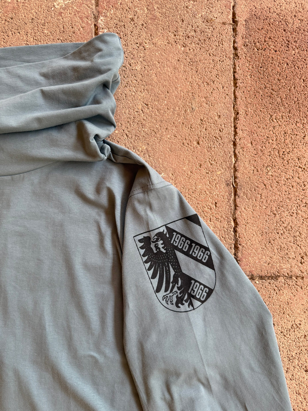 "Nuremberg" long sleeve